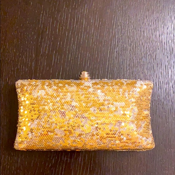sparkly gold clutch